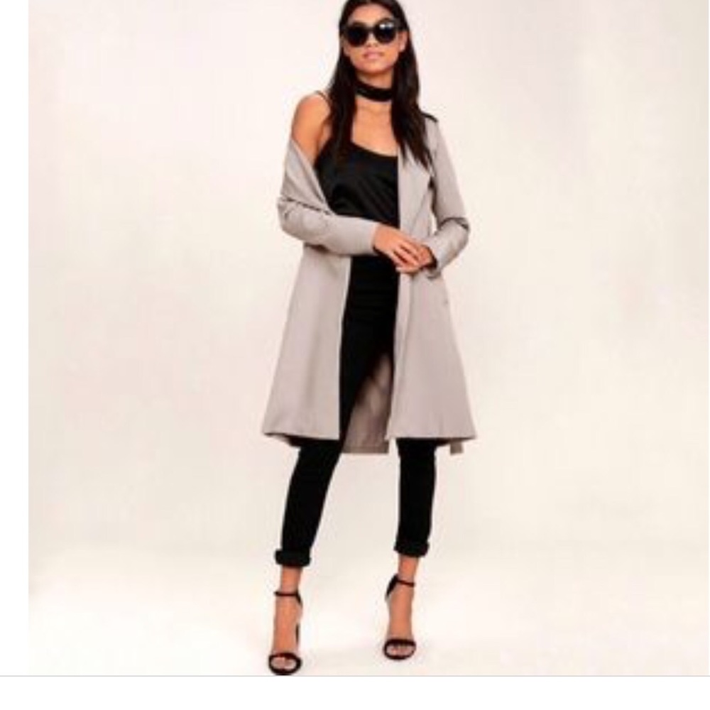 Versailles New York duster jacket. 16